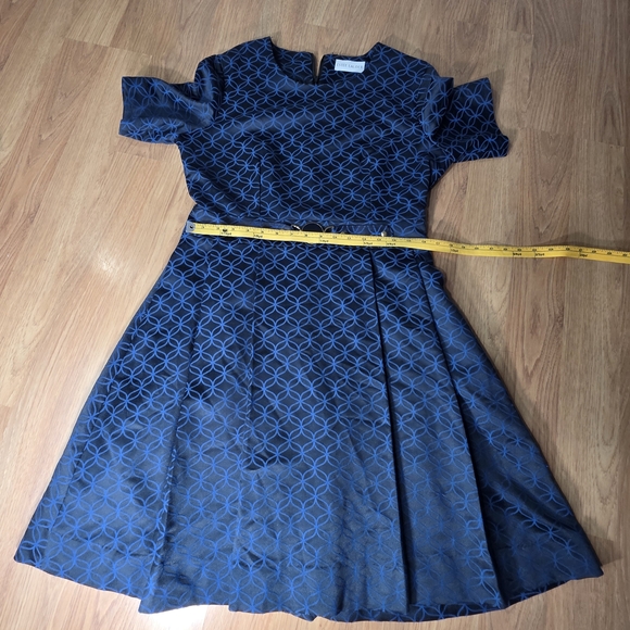 Estee Lauder Navy Patterned Midi Dress - Picture 6 of 11